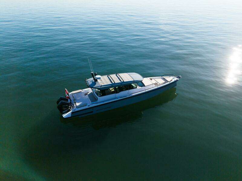 37ft Axopar Yacht For Sale