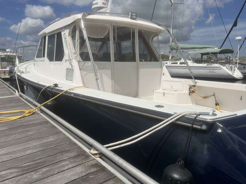 Port Side Tie Up