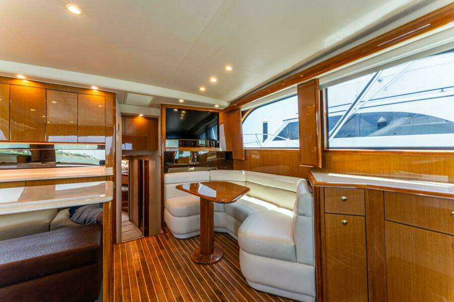 2004 Viking 48 Convertible 