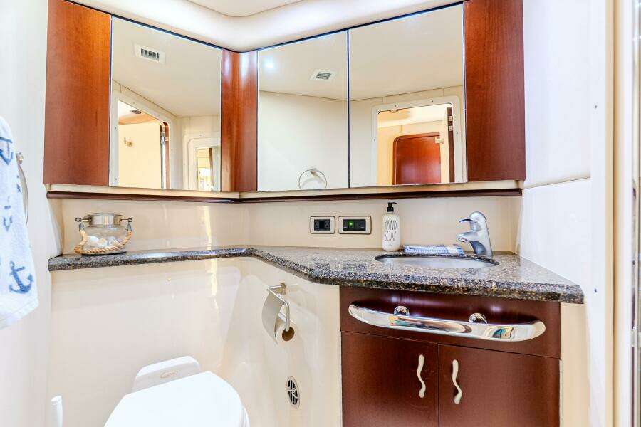 OUR WAY 55ft Sea Ray Yacht For Sale