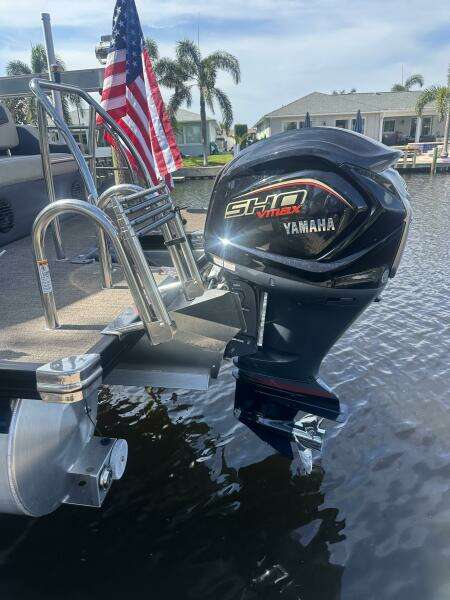 25ft Barletta Yacht For Sale