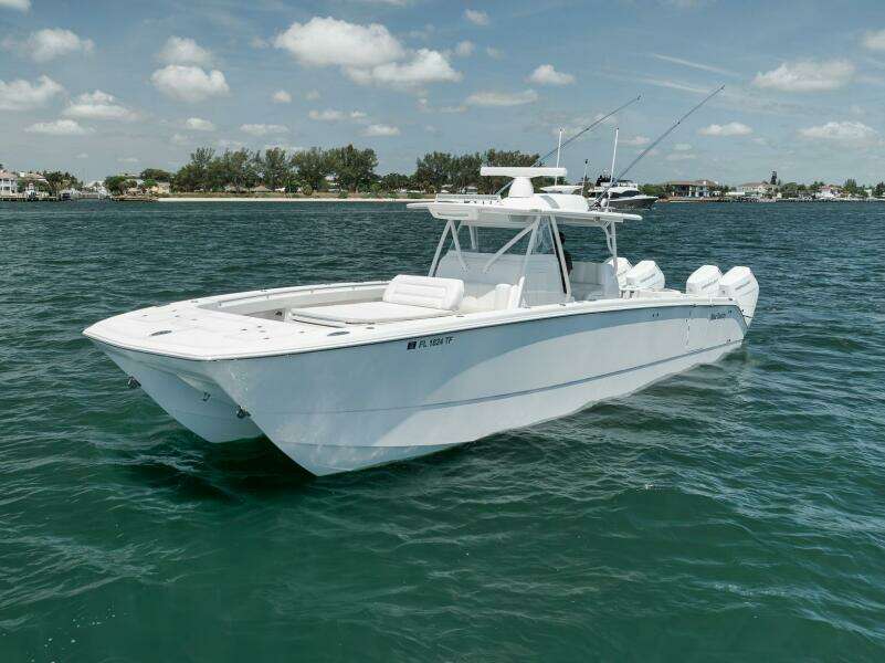 MacDaddy  40ft Invincible Yacht For Sale