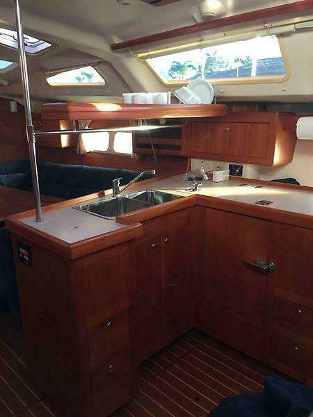 41ft Hunter Yacht For Sale