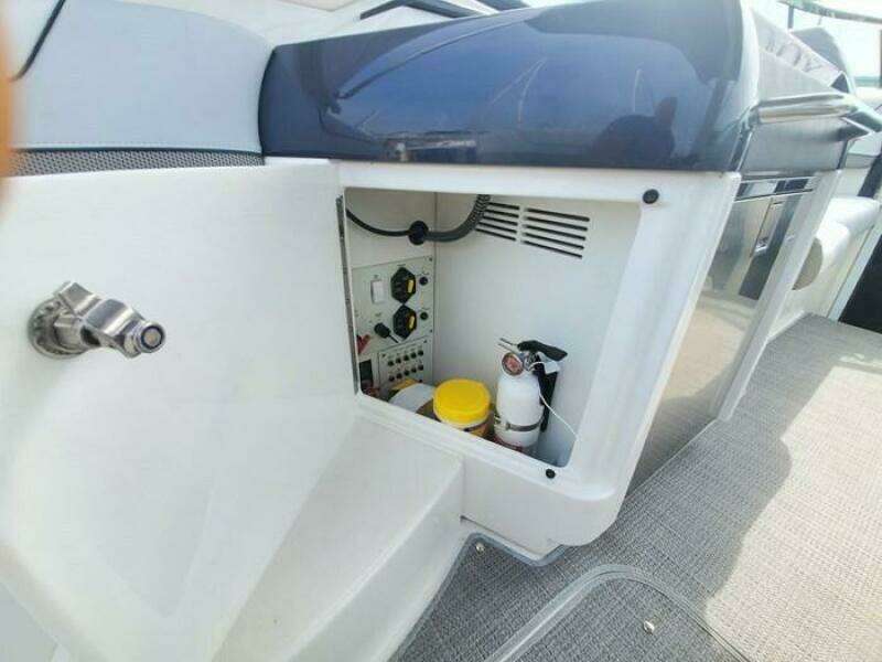 31ft Formula Yacht For Sale