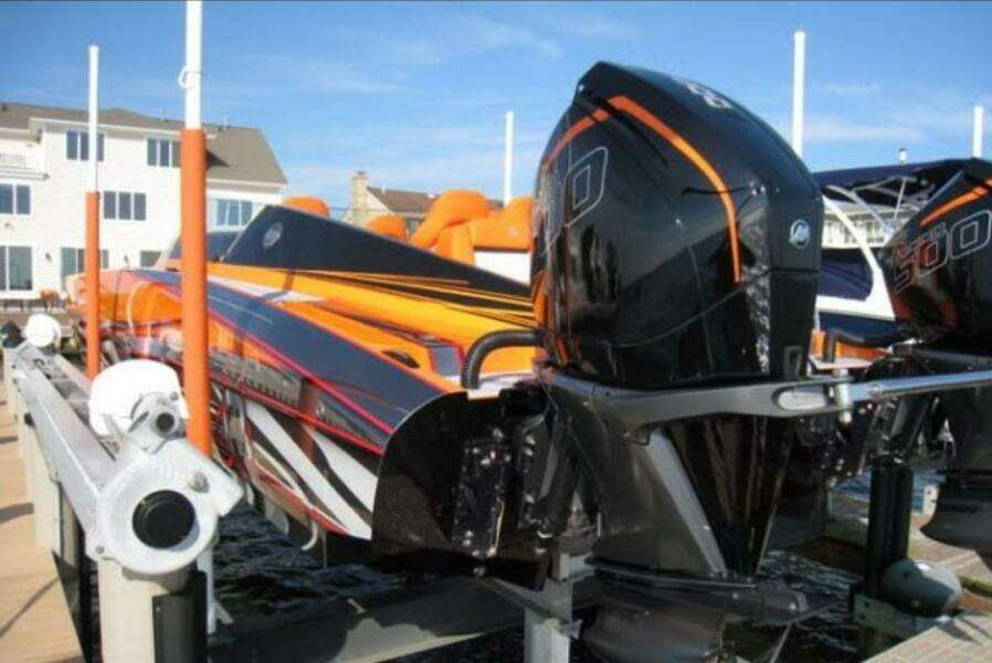 C4000 40ft Mystic Yacht For Sale