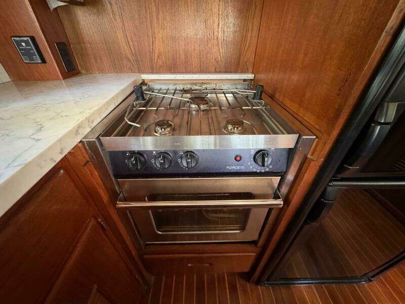 Saint Tropez 45ft Sea Ranger Yacht For Sale