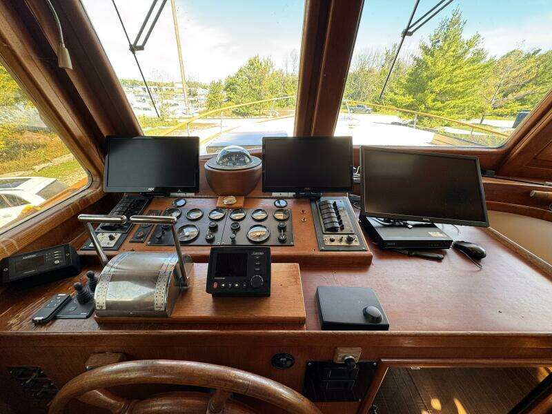 Saint Tropez 45ft Sea Ranger Yacht For Sale