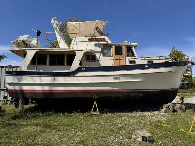 Saint Tropez 45ft Sea Ranger Yacht For Sale