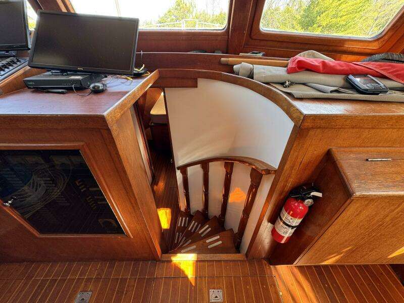 Saint Tropez 45ft Sea Ranger Yacht For Sale