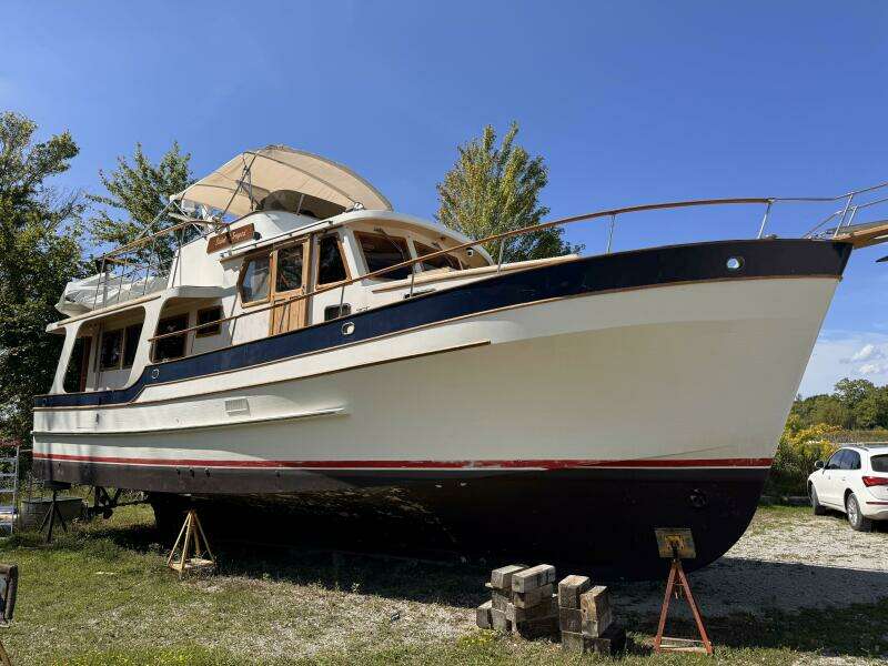 Saint Tropez 45ft Sea Ranger Yacht For Sale