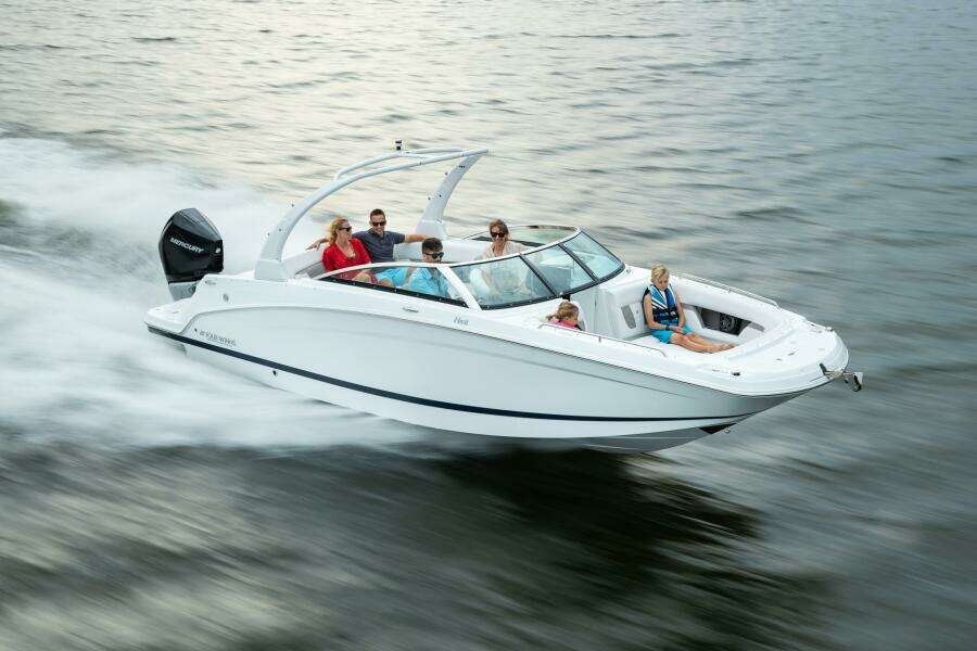 26ft Four Winns Yacht For Sale