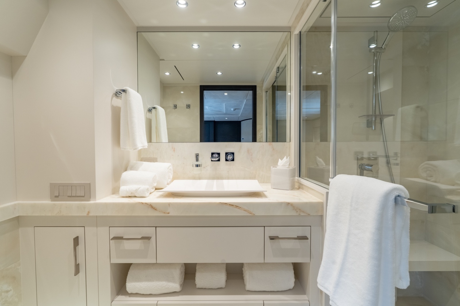 RESONANCE 125ft Hargrave Yacht For Sale