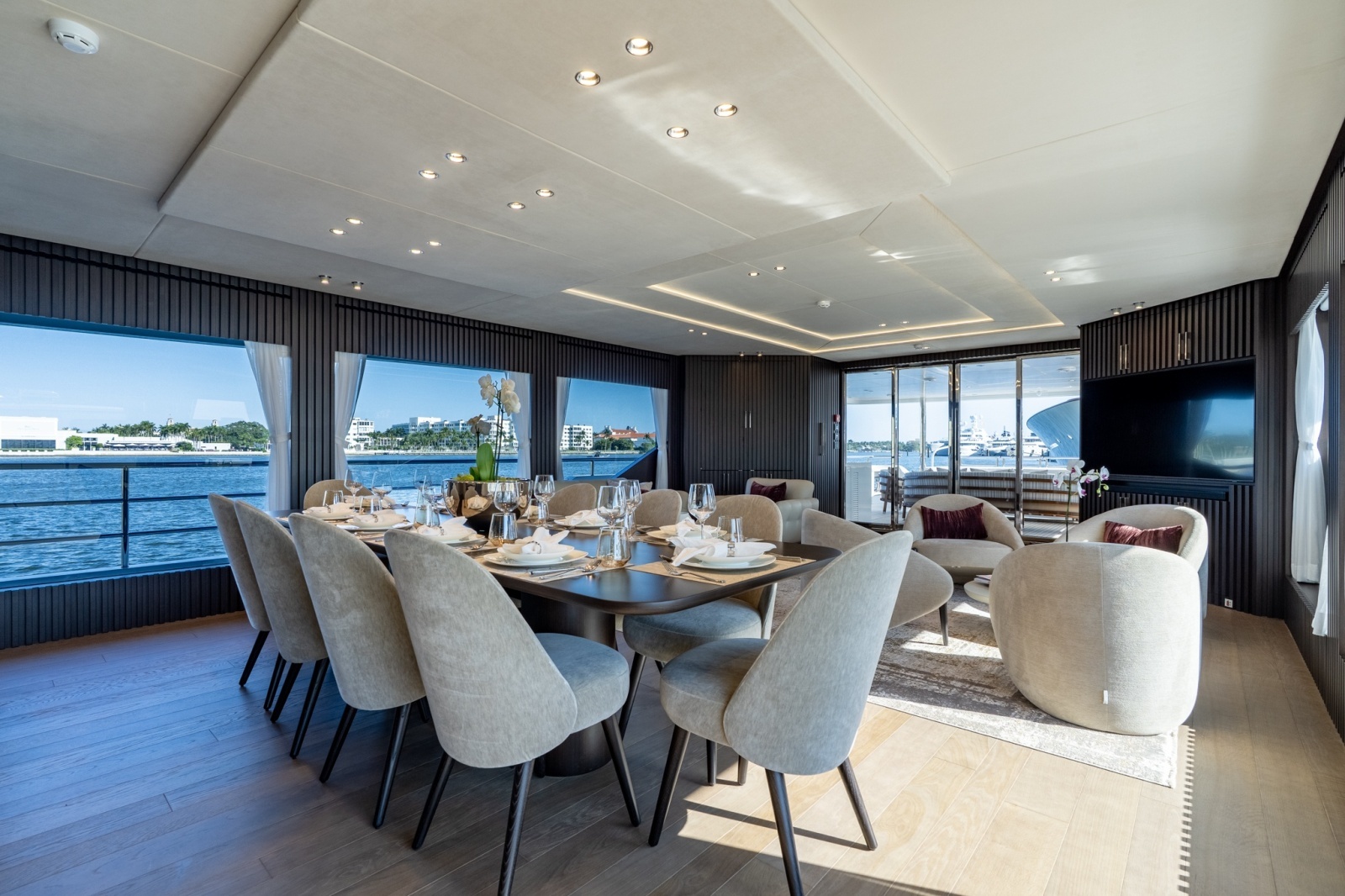 RESONANCE 125ft Hargrave Yacht For Sale