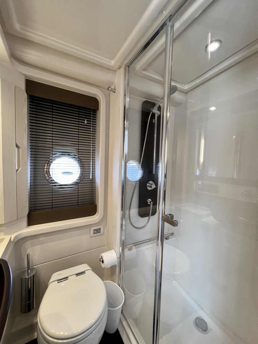 2019 Azimut 50 FLYBRIDGE