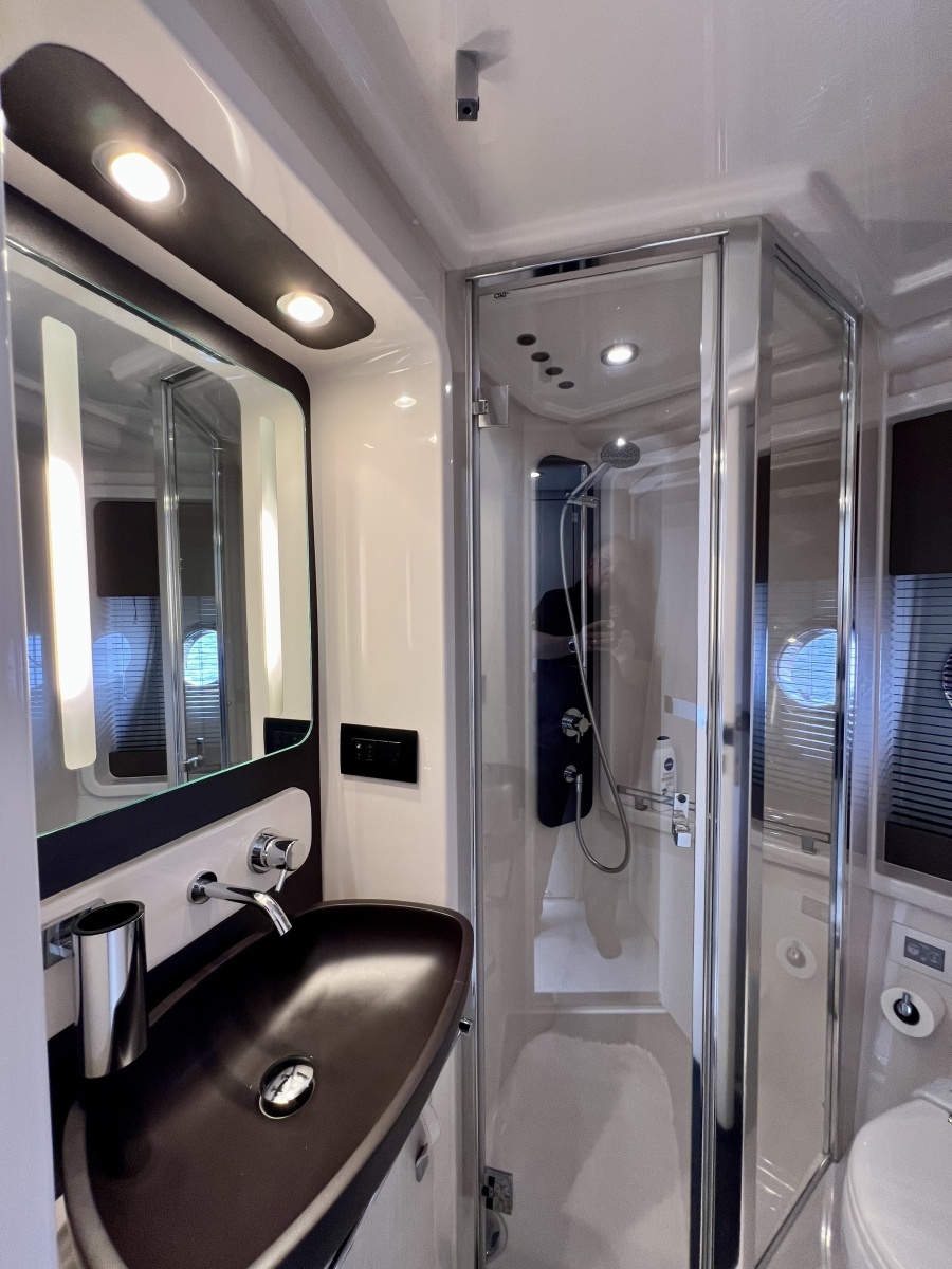 2019 Azimut 50 FLYBRIDGE