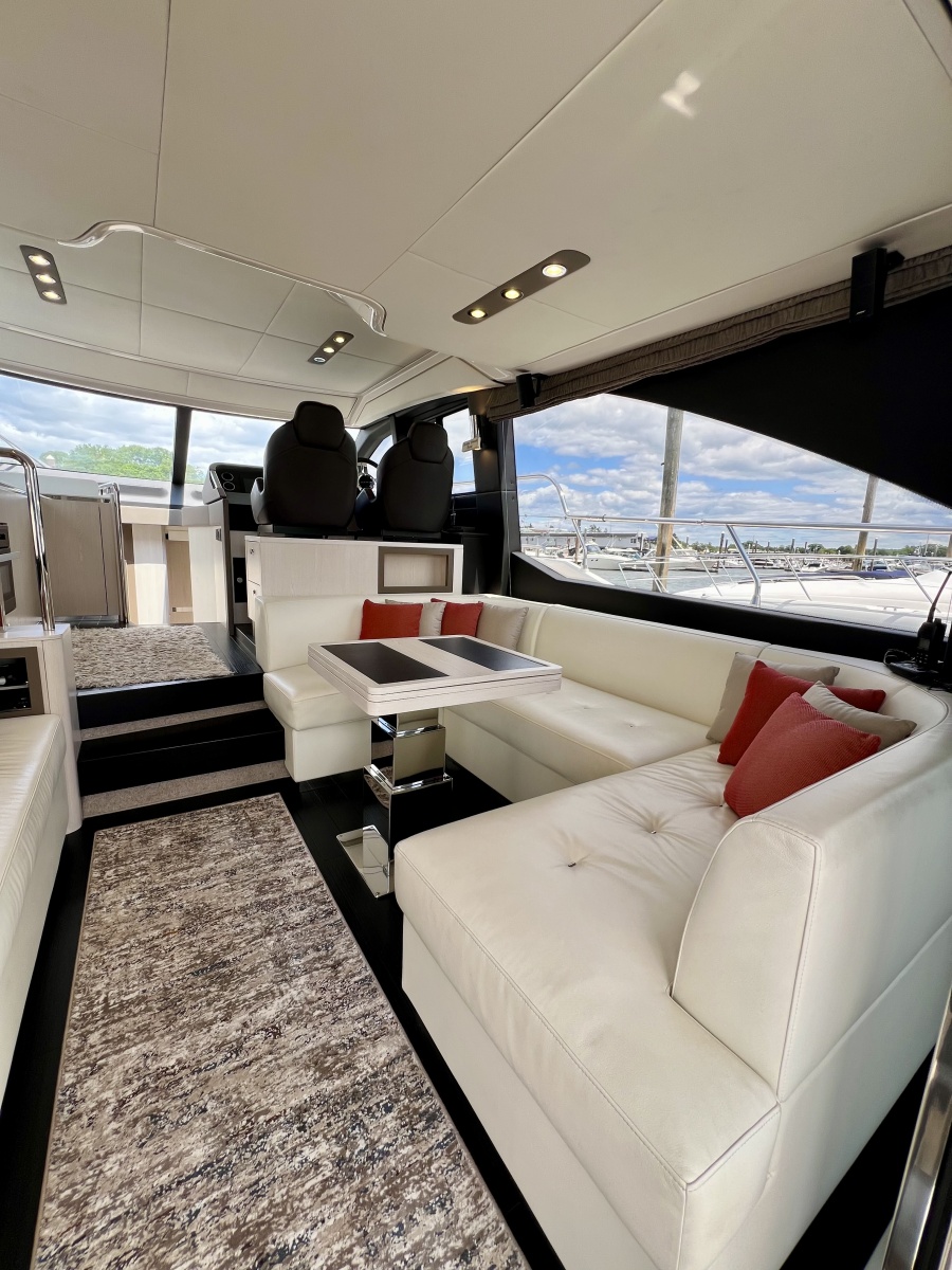 2019 Azimut 50 FLYBRIDGE