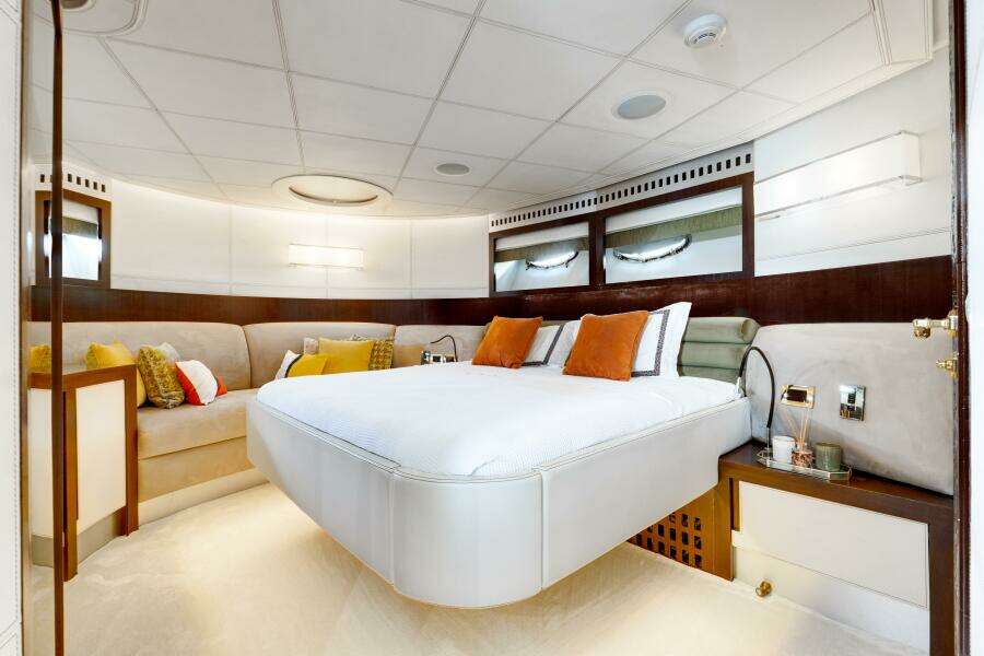 GINGER 116ft Pershing Yacht For Sale