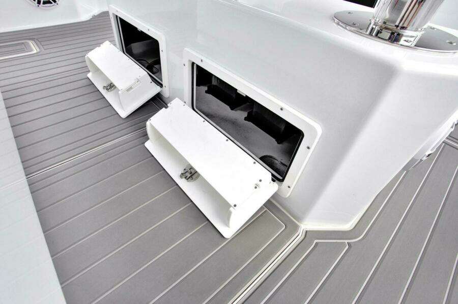 47ft Freeman Yacht For Sale