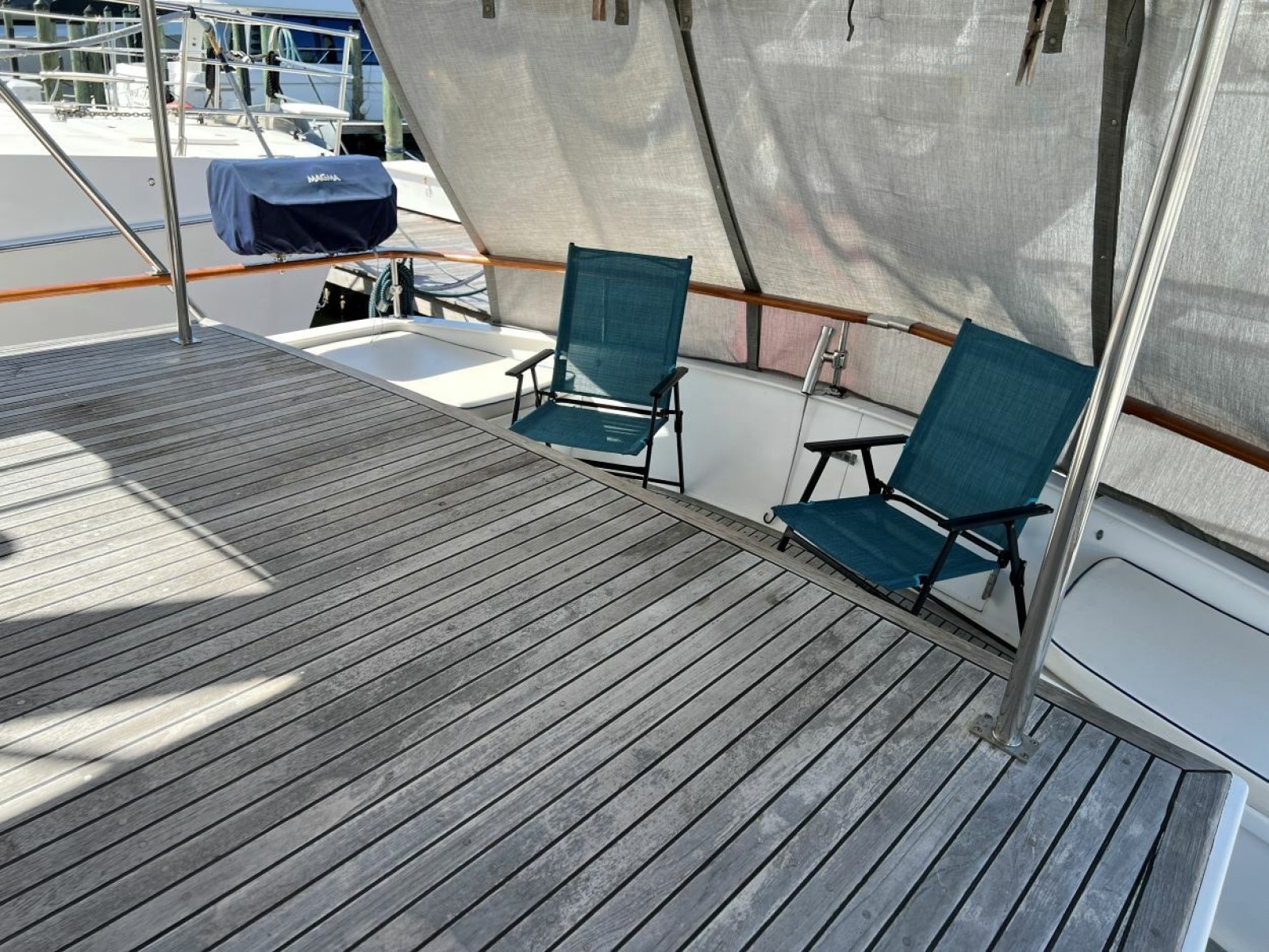 1987 DeFever Tri-Cabin
