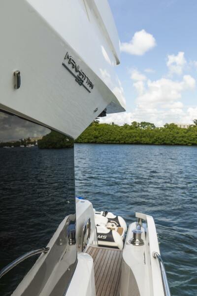 68' 2021 Sunseeker Manhattan