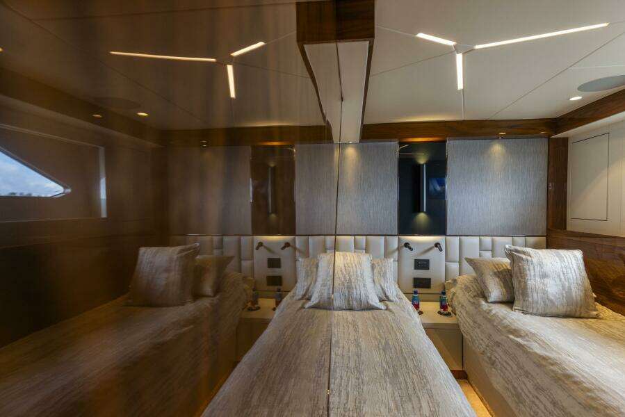 MD 68ft Sunseeker Yacht For Sale