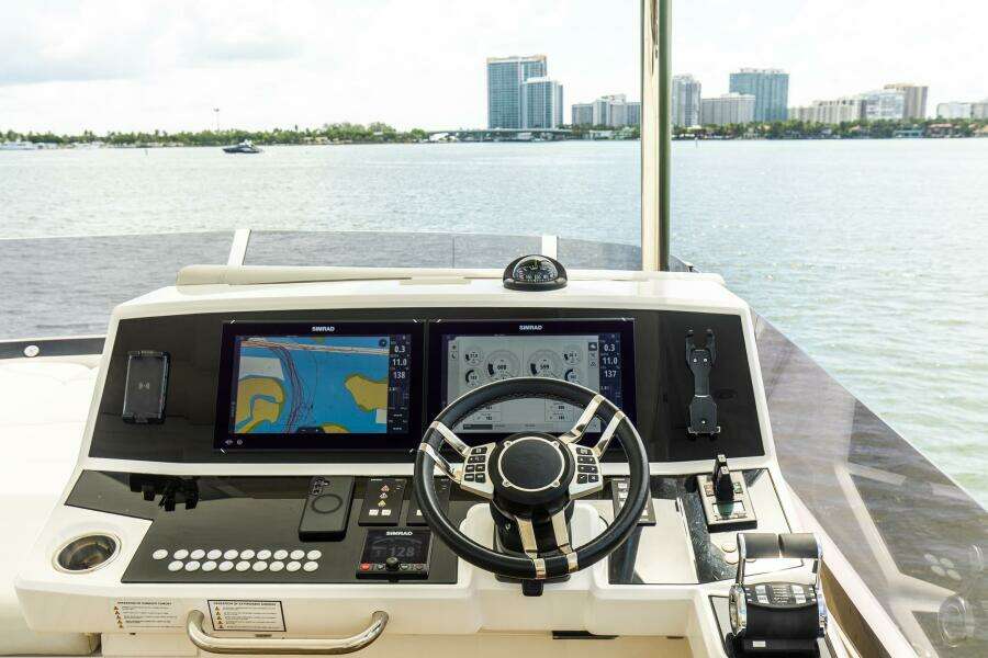 MD 68ft Sunseeker Yacht For Sale