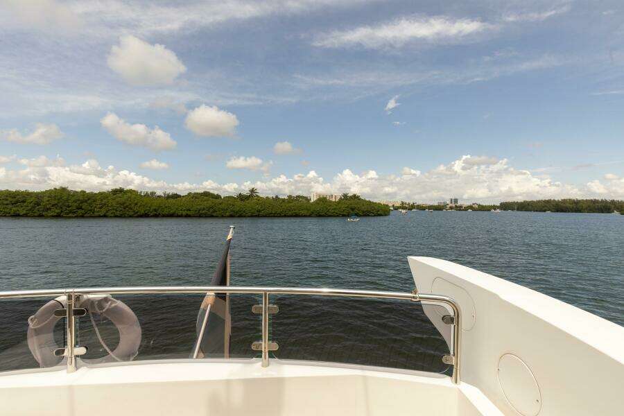 MD 68ft Sunseeker Yacht For Sale