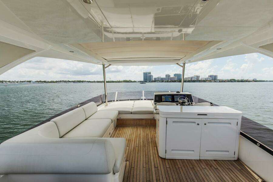 MD 68ft Sunseeker Yacht For Sale