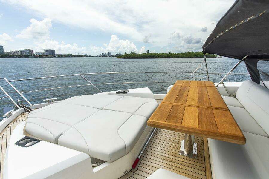 MD 68ft Sunseeker Yacht For Sale