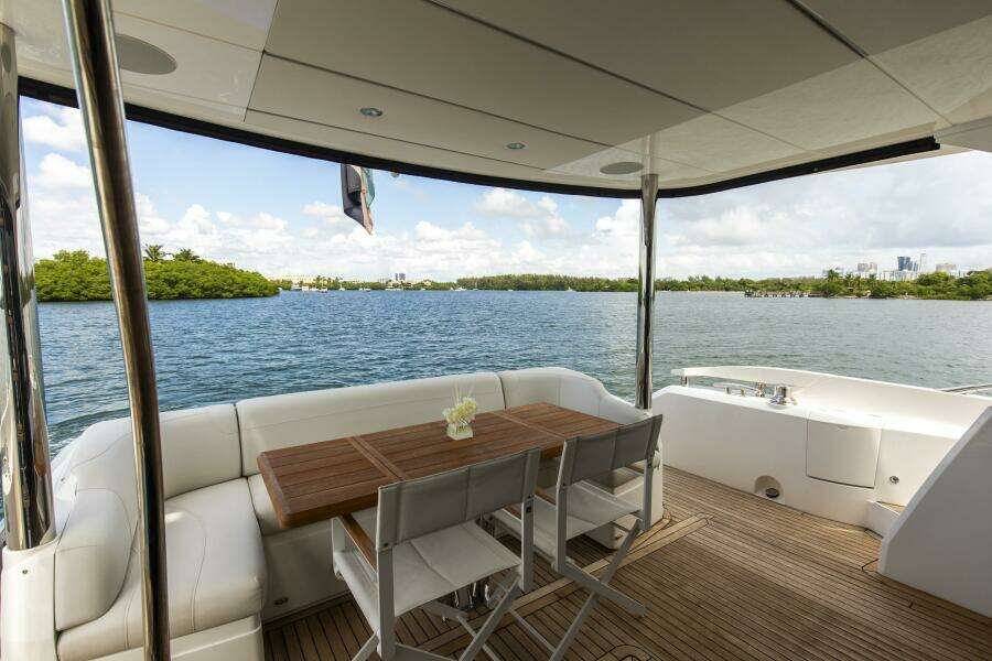 MD 68ft Sunseeker Yacht For Sale