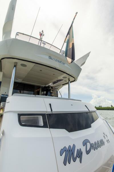 68' 2021 Sunseeker Manhattan