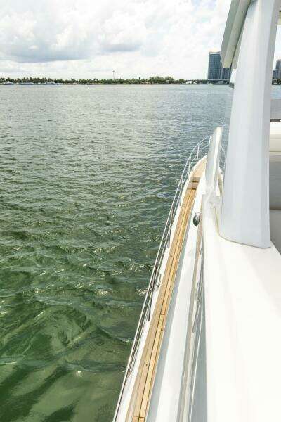 MD 68ft Sunseeker Yacht For Sale