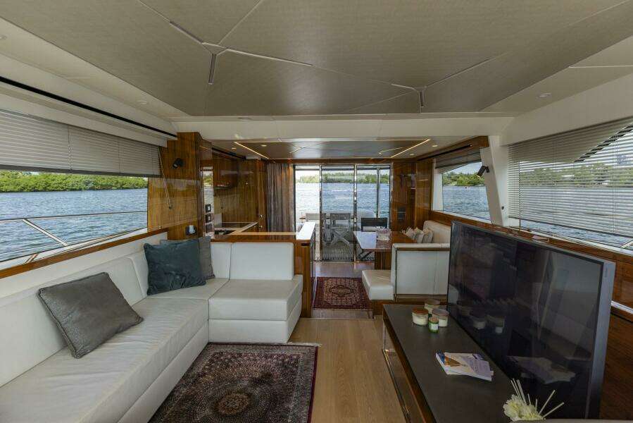 MD 68ft Sunseeker Yacht For Sale