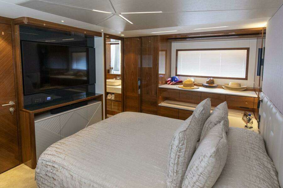 MD 68ft Sunseeker Yacht For Sale