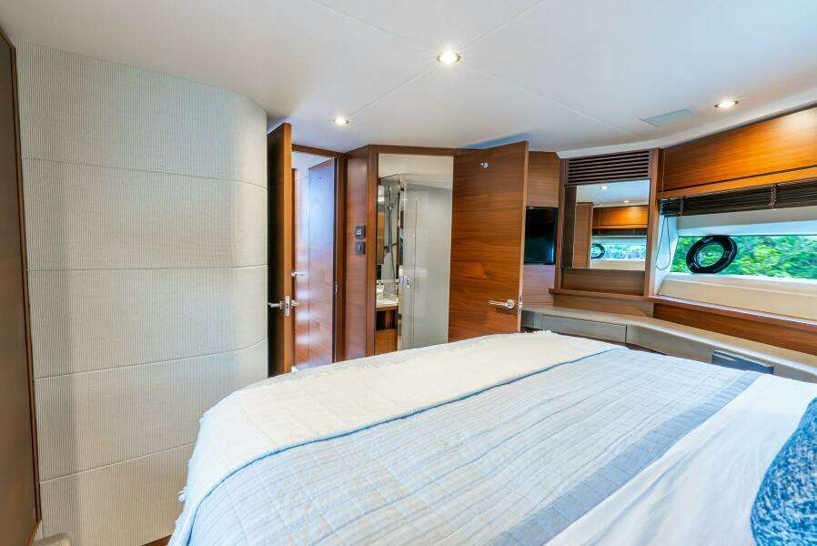 MAMU 69ft Princess Yachts Yacht For Sale