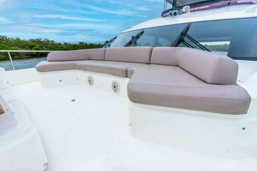 MAMU 69ft Princess Yachts Yacht For Sale