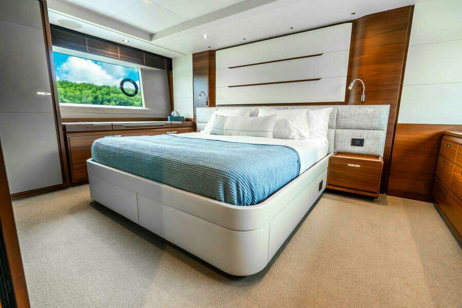 MAMU 69ft Princess Yachts Yacht For Sale