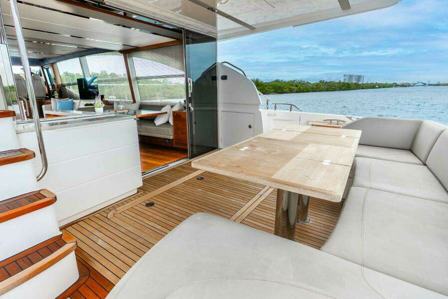 MAMU 69ft Princess Yachts Yacht For Sale