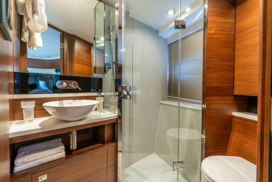 MAMU 69ft Princess Yachts Yacht For Sale