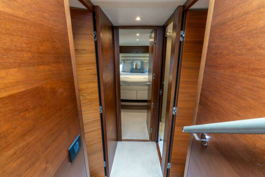 MAMU 69ft Princess Yachts Yacht For Sale