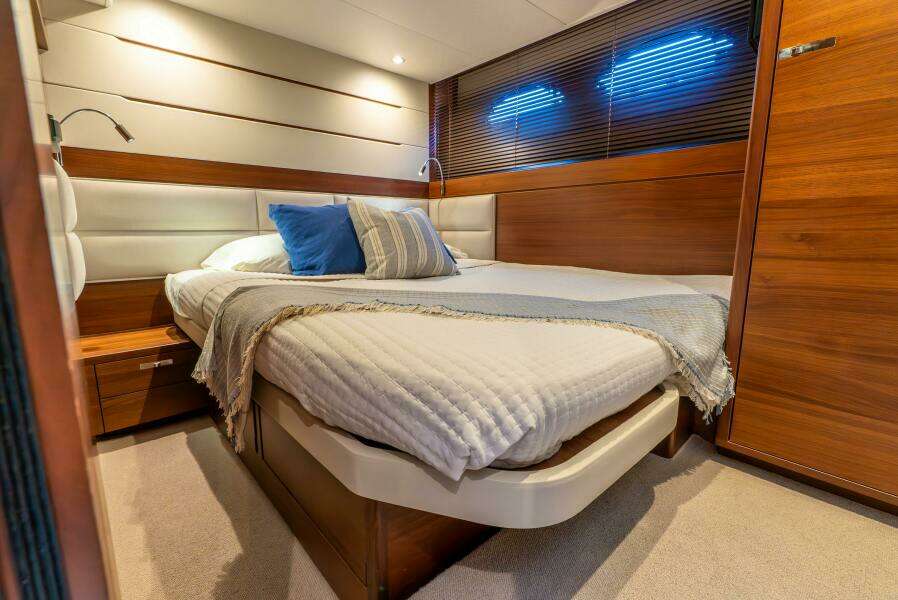 MAMU 69ft Princess Yachts Yacht For Sale