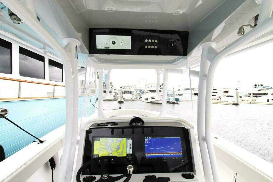 34ft Jupiter Yacht For Sale