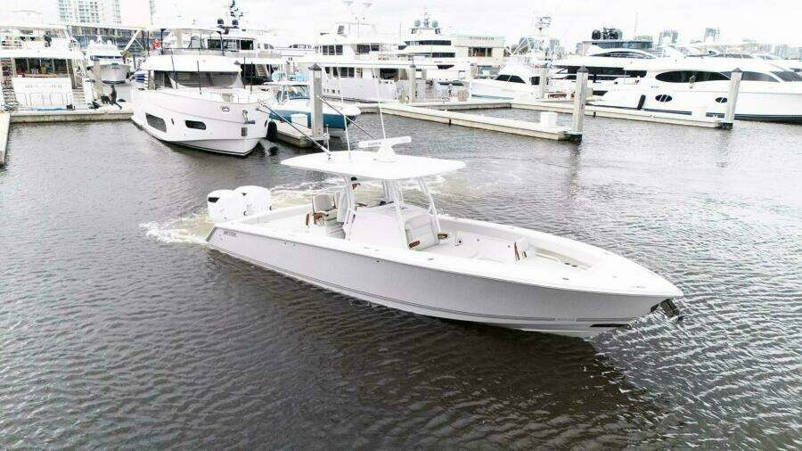 34ft Jupiter Yacht For Sale