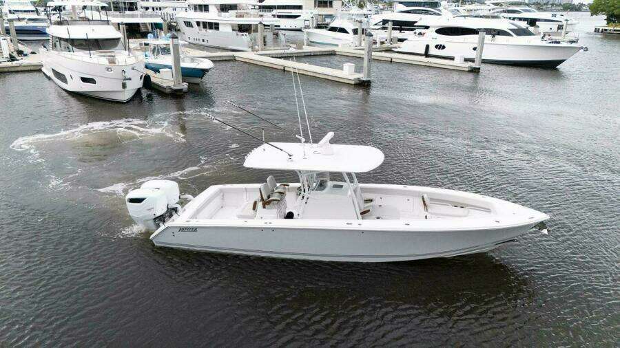 34ft Jupiter Yacht For Sale