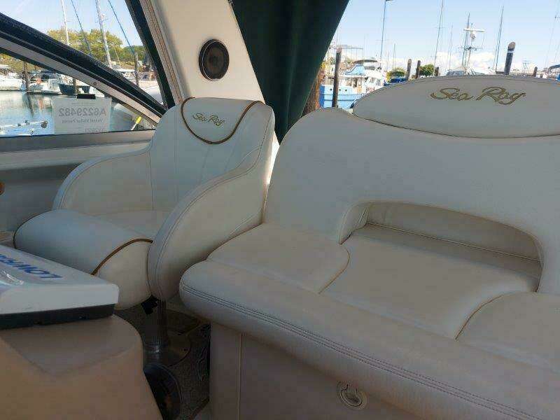 34ft Sea Ray Yacht For Sale