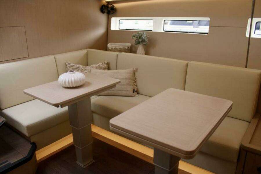55ft Jeanneau Yacht For Sale