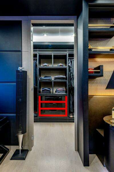 BLACK LEGEND 163ft Overmarine Yacht For Sale