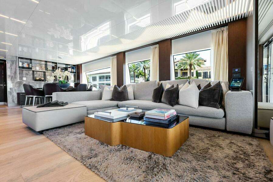 Alter Ego 85ft Ferretti Yachts Yacht For Sale