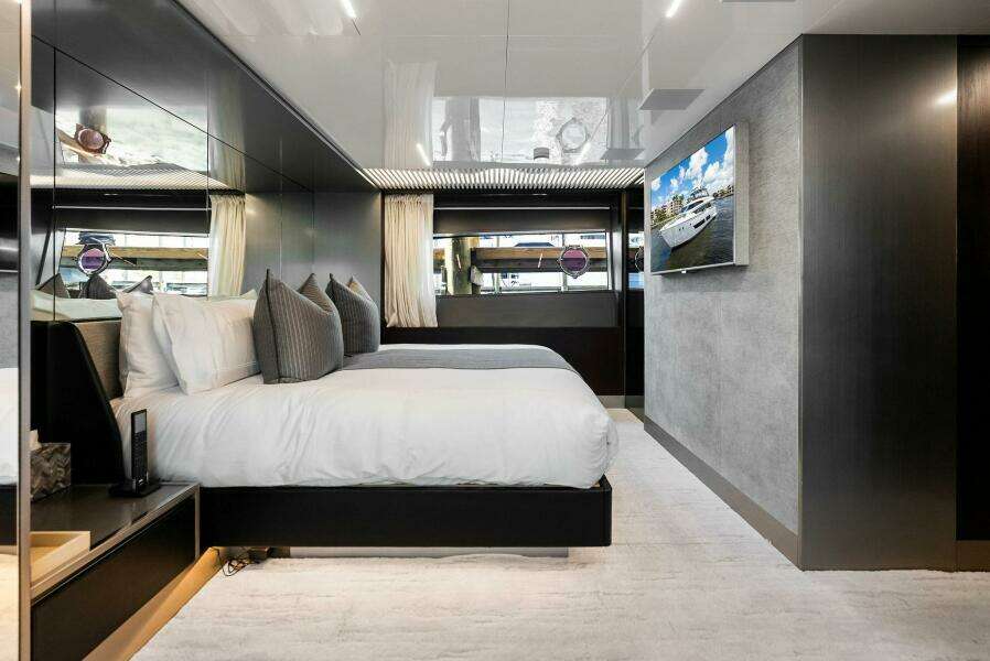 Alter Ego 85ft Ferretti Yachts Yacht For Sale