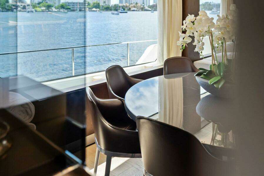 Alter Ego 85ft Ferretti Yachts Yacht For Sale